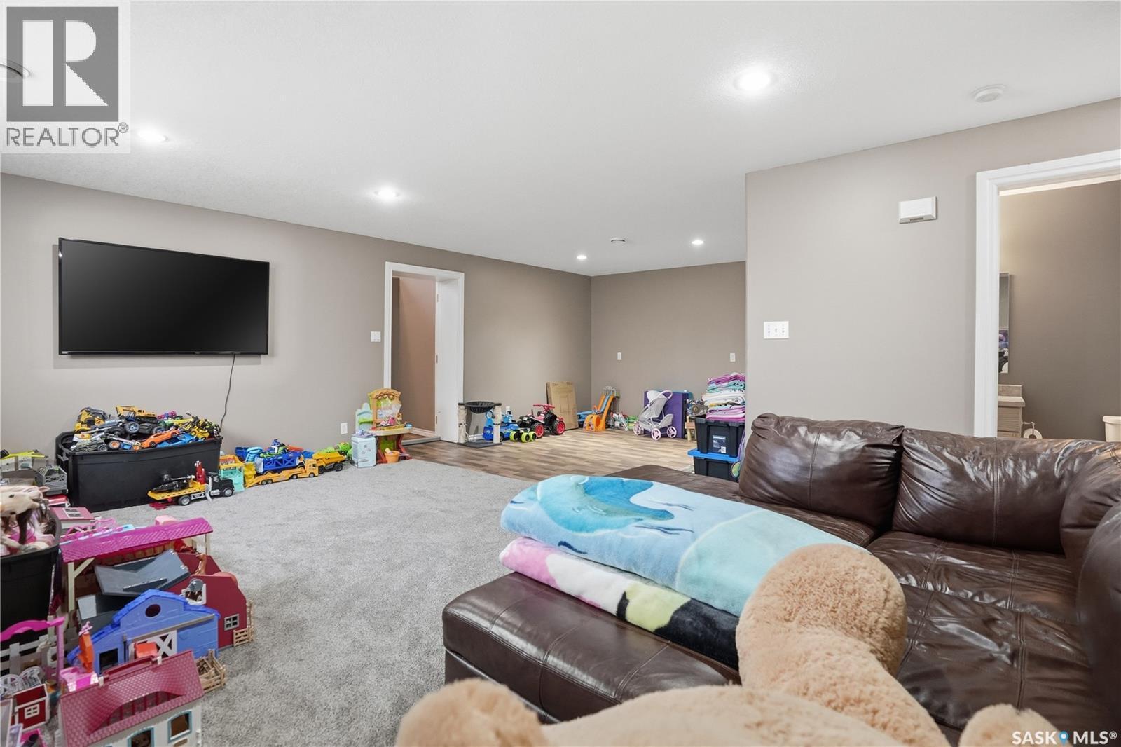 












1068 Athabasca STREET W

,
Moose Jaw,




Saskatchewan
S6H2E6

