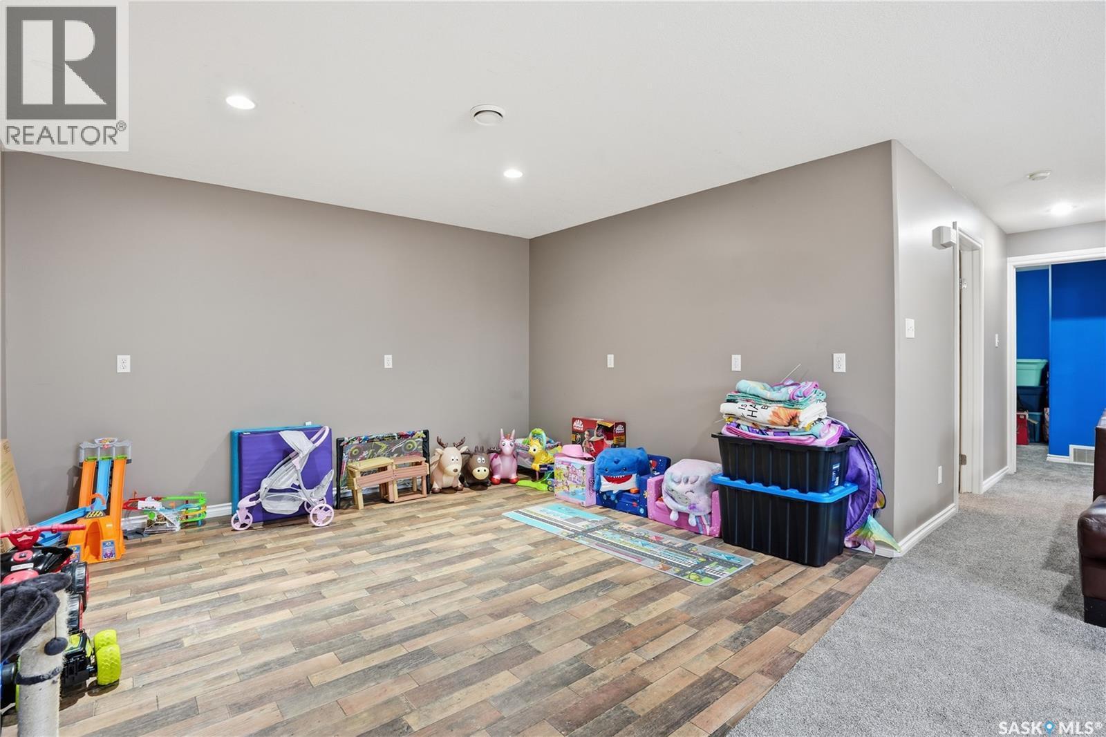 












1068 Athabasca STREET W

,
Moose Jaw,




Saskatchewan
S6H2E6

