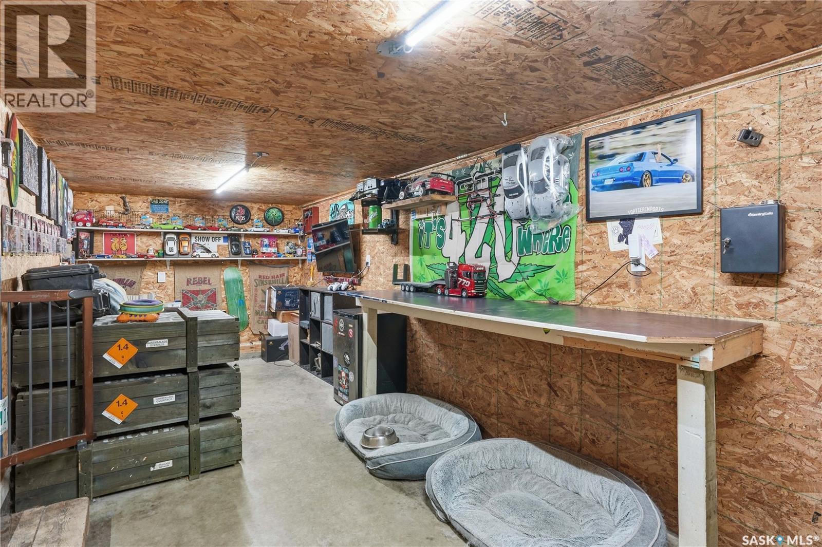 












1068 Athabasca STREET W

,
Moose Jaw,




Saskatchewan
S6H2E6


