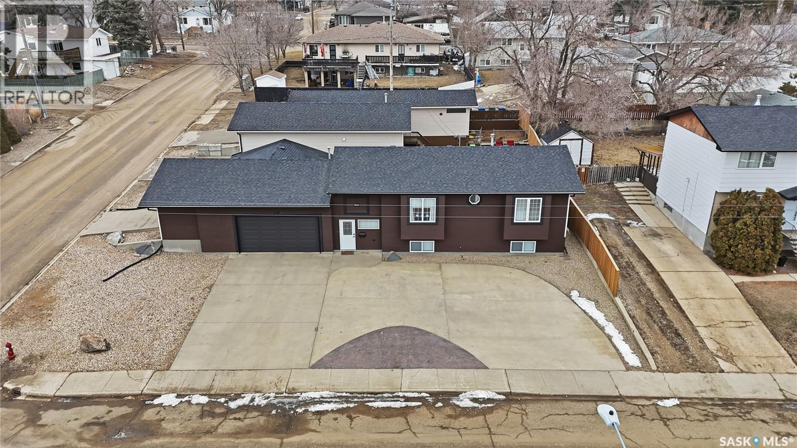 












1068 Athabasca STREET W

,
Moose Jaw,




Saskatchewan
S6H2E6

