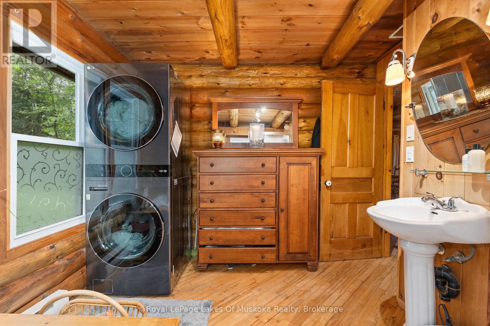 












A - 642 AIRPORT ROAD

,
Joly,




Ontario
P0A1Z0

