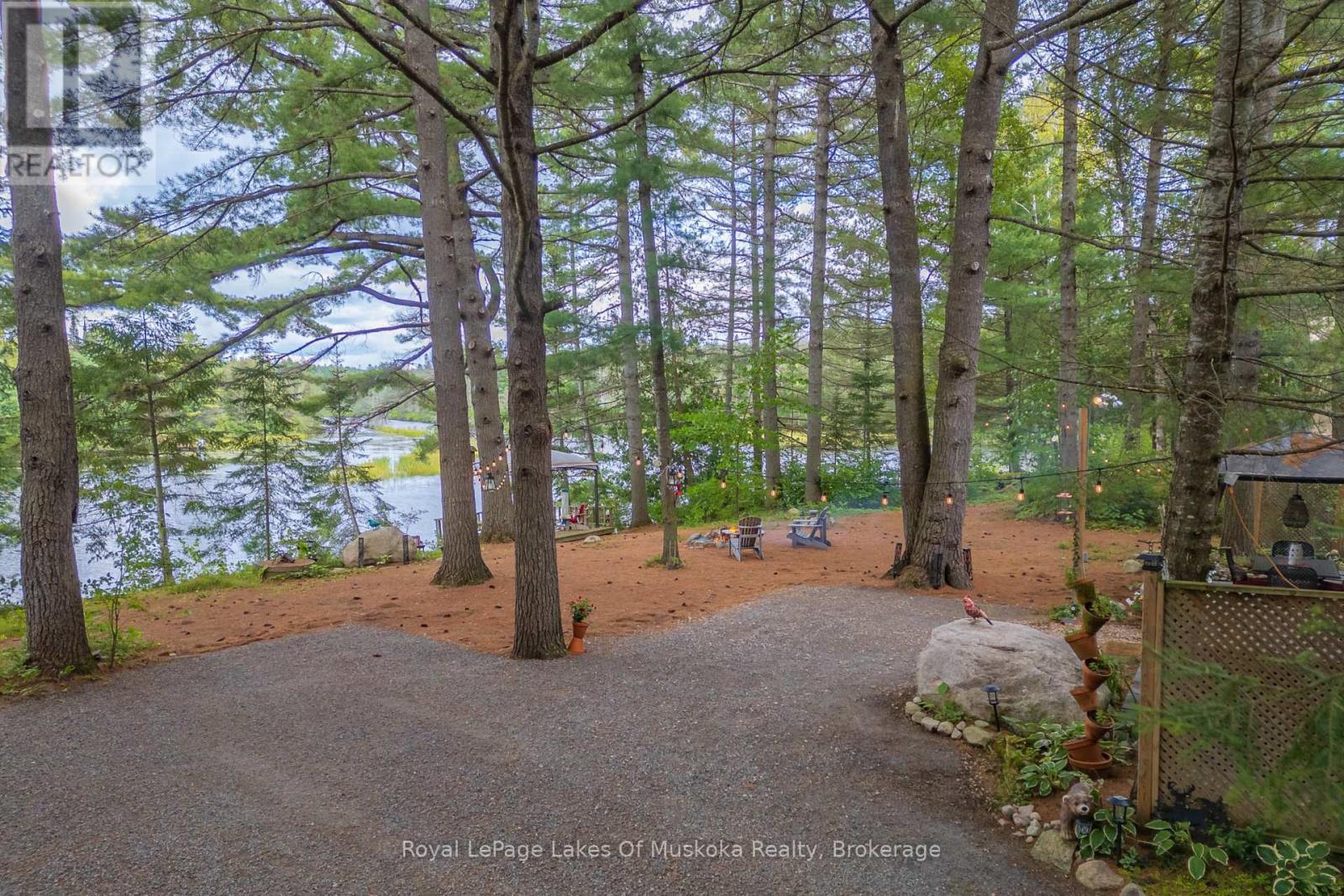 












A - 642 AIRPORT ROAD

,
Joly,




Ontario
P0A1Z0


