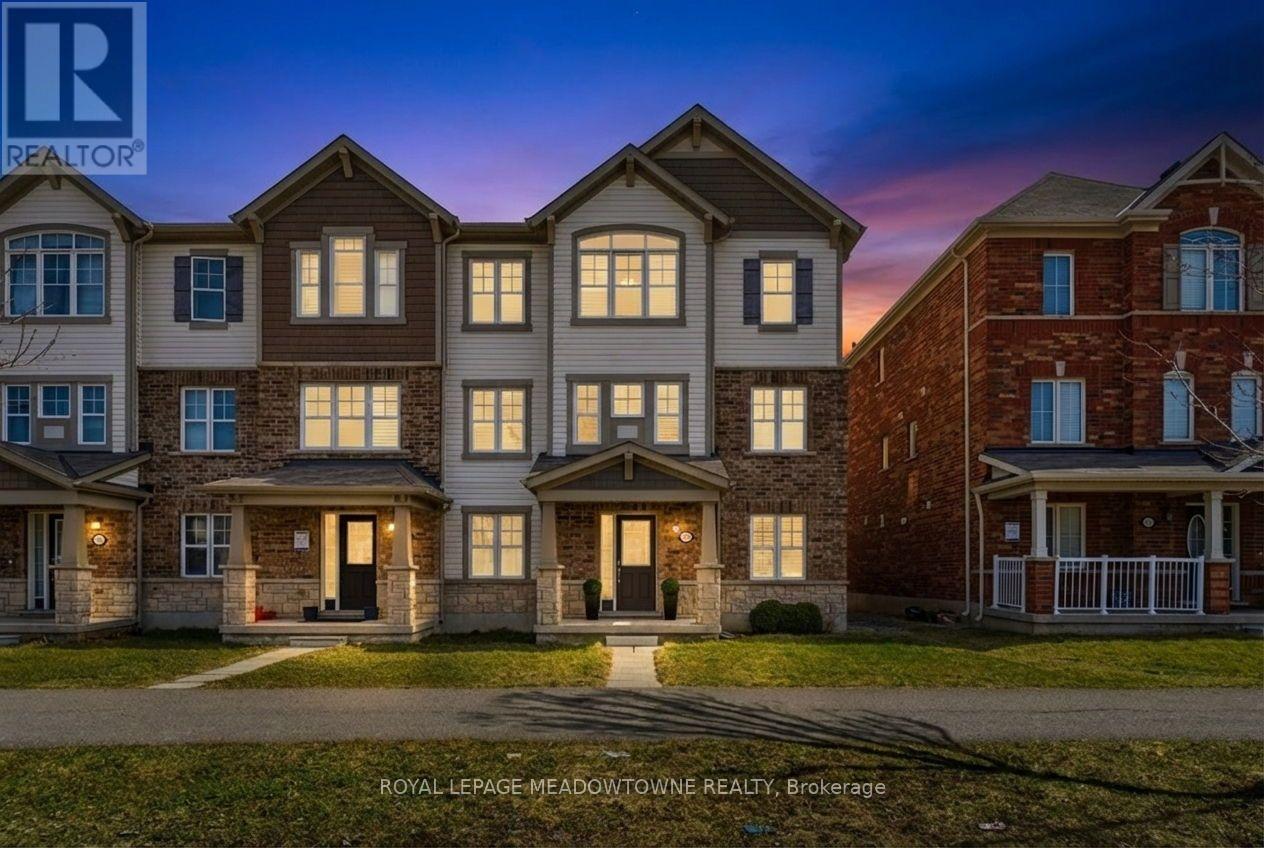 












112 WHITLOCK AVENUE

,
Milton,




Ontario
L9E1G3

