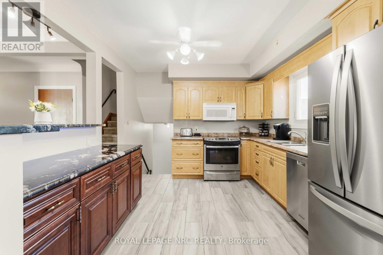 












4485 QUEENSWAY CRESCENT

,
Niagara Falls (Morrison),




Ontario
L2E5R5

