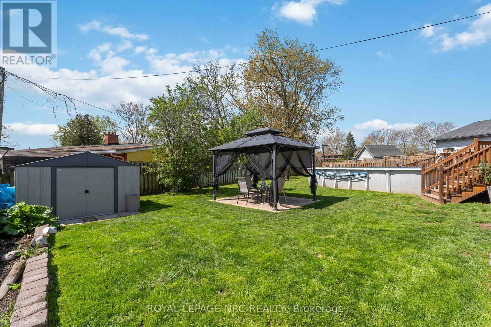 












4485 QUEENSWAY CRESCENT

,
Niagara Falls (Morrison),




Ontario
L2E5R5

