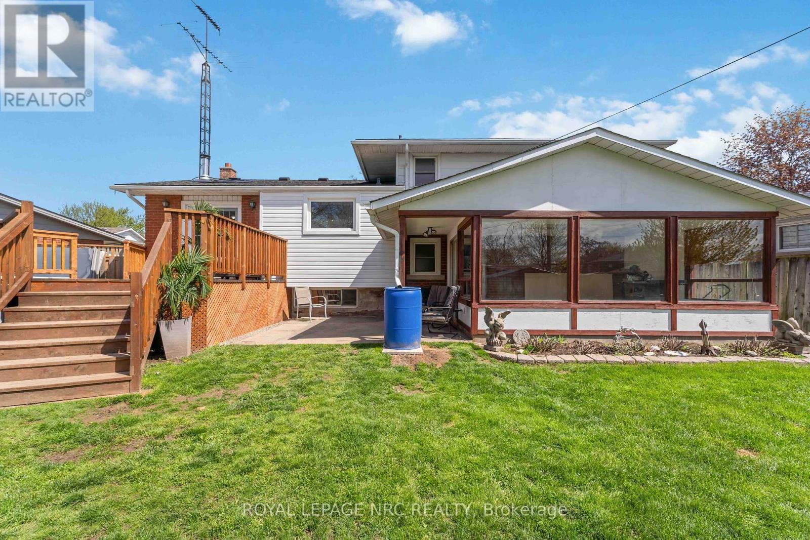 












4485 QUEENSWAY CRESCENT

,
Niagara Falls (Morrison),




Ontario
L2E5R5

