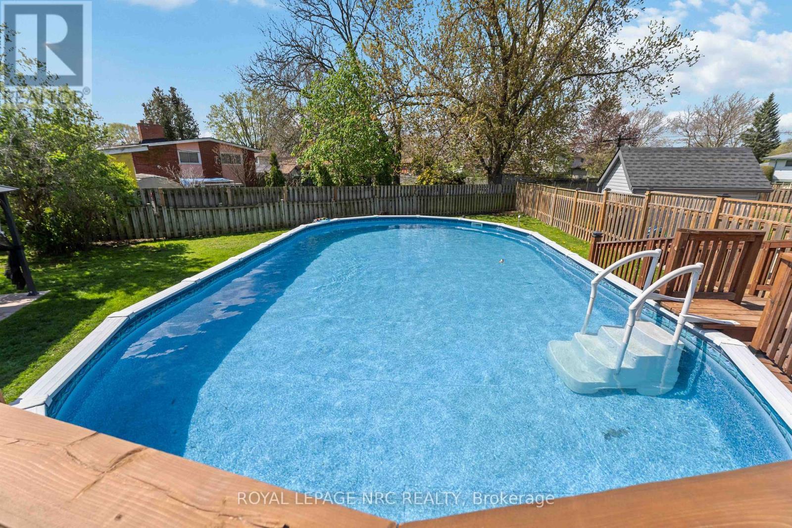 












4485 QUEENSWAY CRESCENT

,
Niagara Falls (Morrison),




Ontario
L2E5R5

