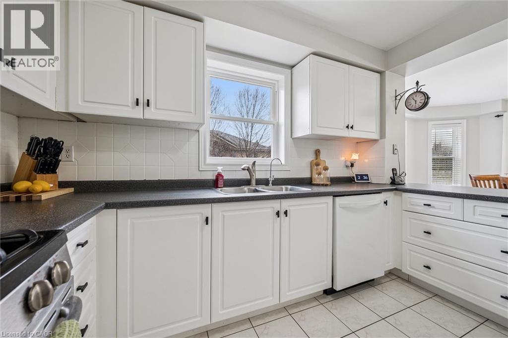












339 DANIEL Crescent

,
Elora,




Ontario
N0B1S0

