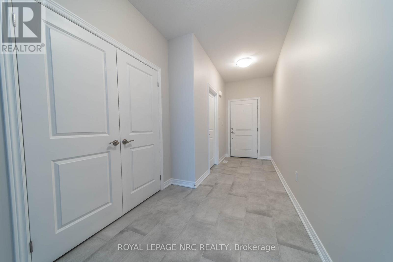 












52 WILLSON DRIVE

,
Thorold (Hurricane/Merrittville),




Ontario
L2V0G7

