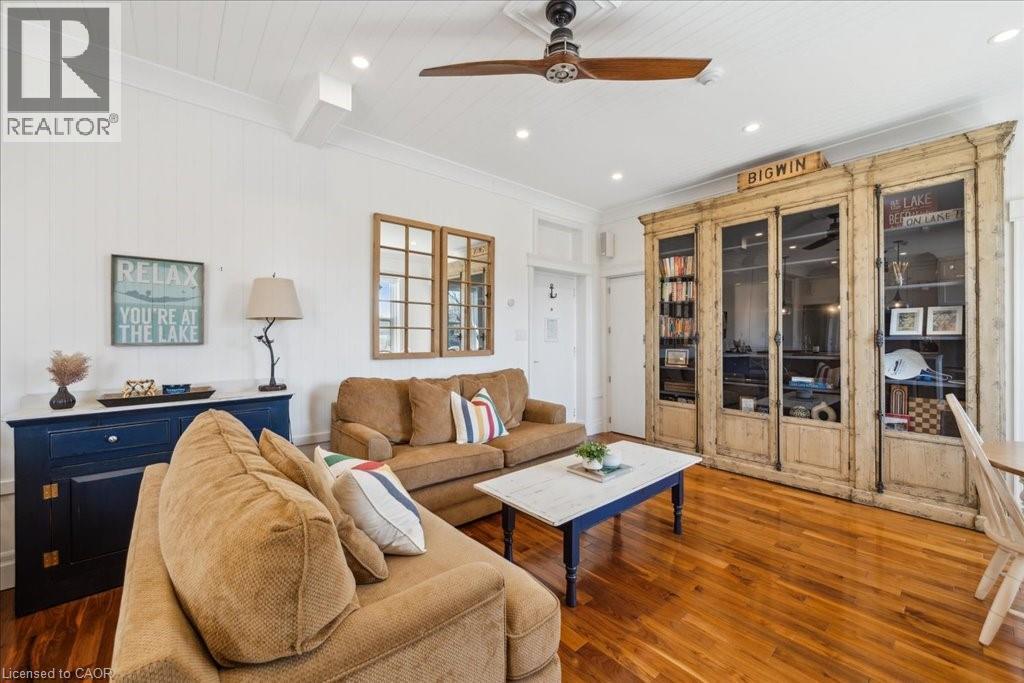 












12 BIGWIN ISLAND Road Unit# 202/206

,
Lake Of Bays,




Ontario
P0B1A0

