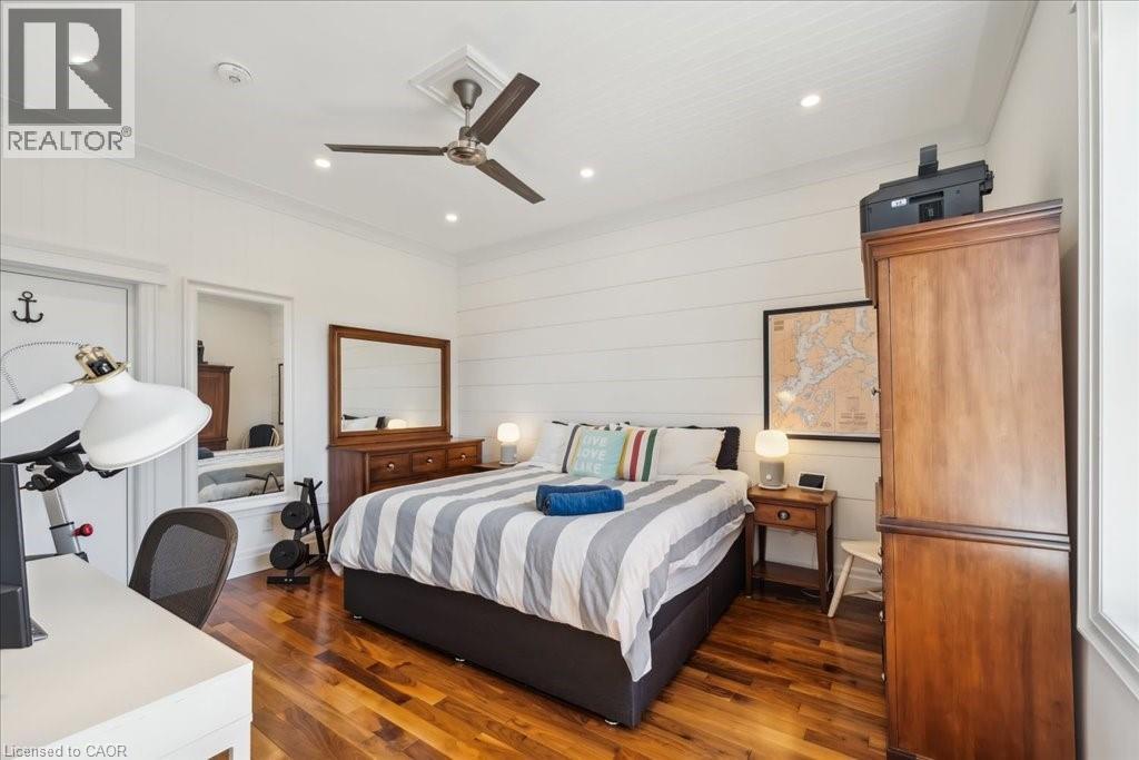 












12 BIGWIN ISLAND Road Unit# 202/206

,
Lake Of Bays,




Ontario
P0B1A0

