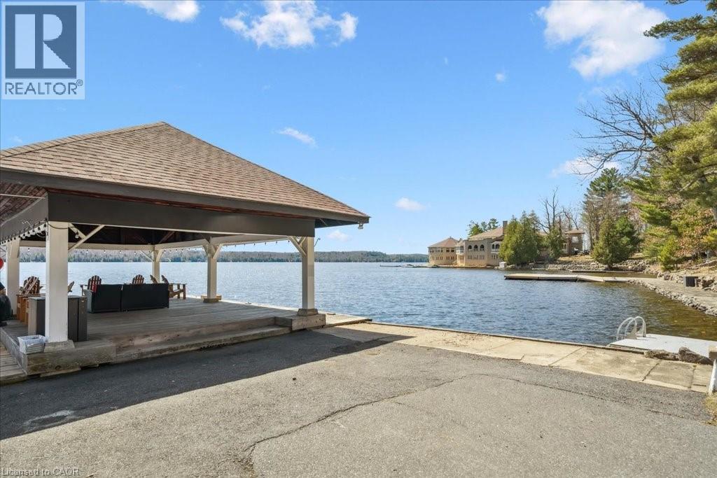












12 BIGWIN ISLAND Road Unit# 202/206

,
Lake Of Bays,




Ontario
P0B1A0

