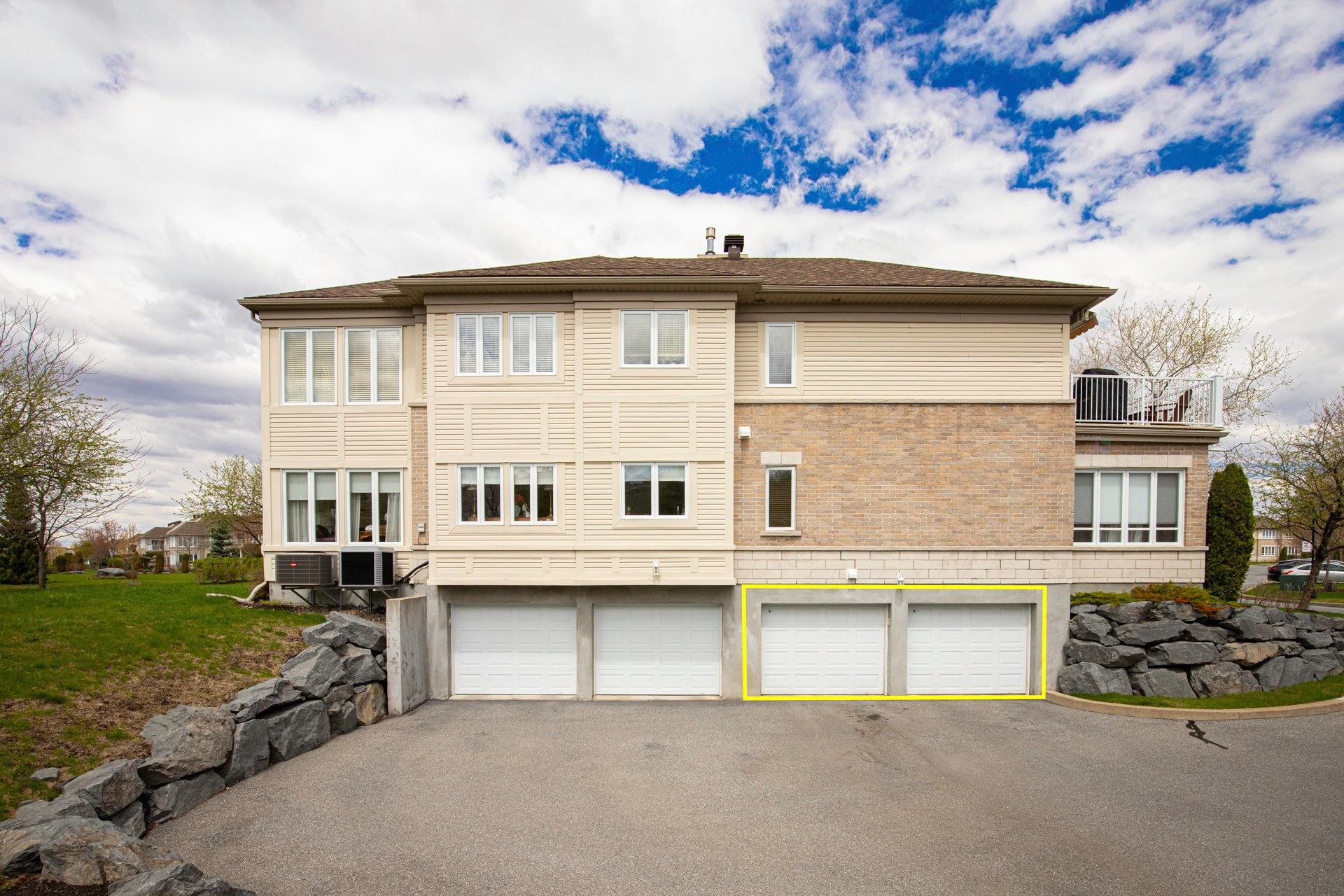 









794


Rue Jean-Deslauriers

, 39,
Boucherville,




QC
J4B0E7

