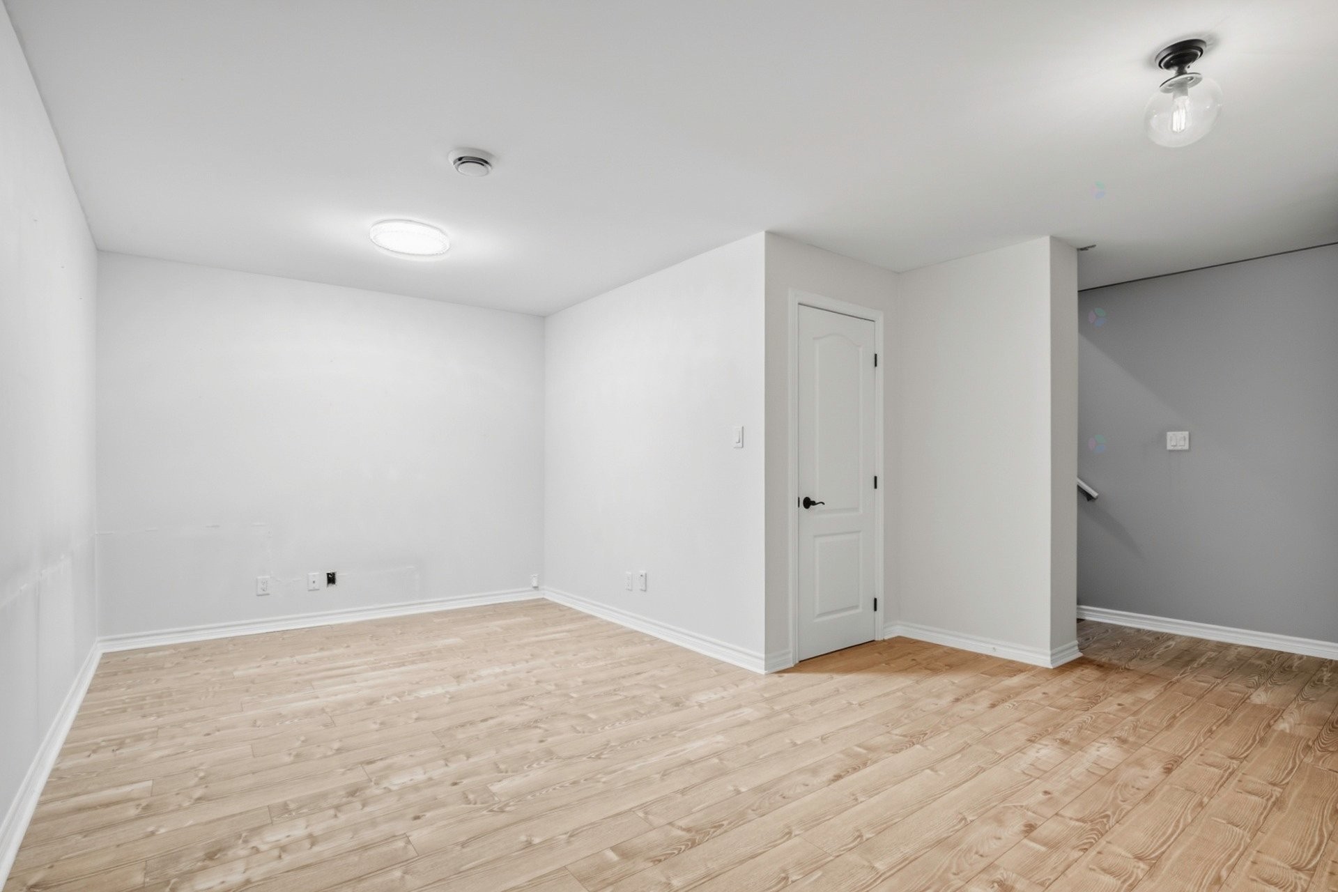 









794


Rue Jean-Deslauriers

, 39,
Boucherville,




QC
J4B0E7


