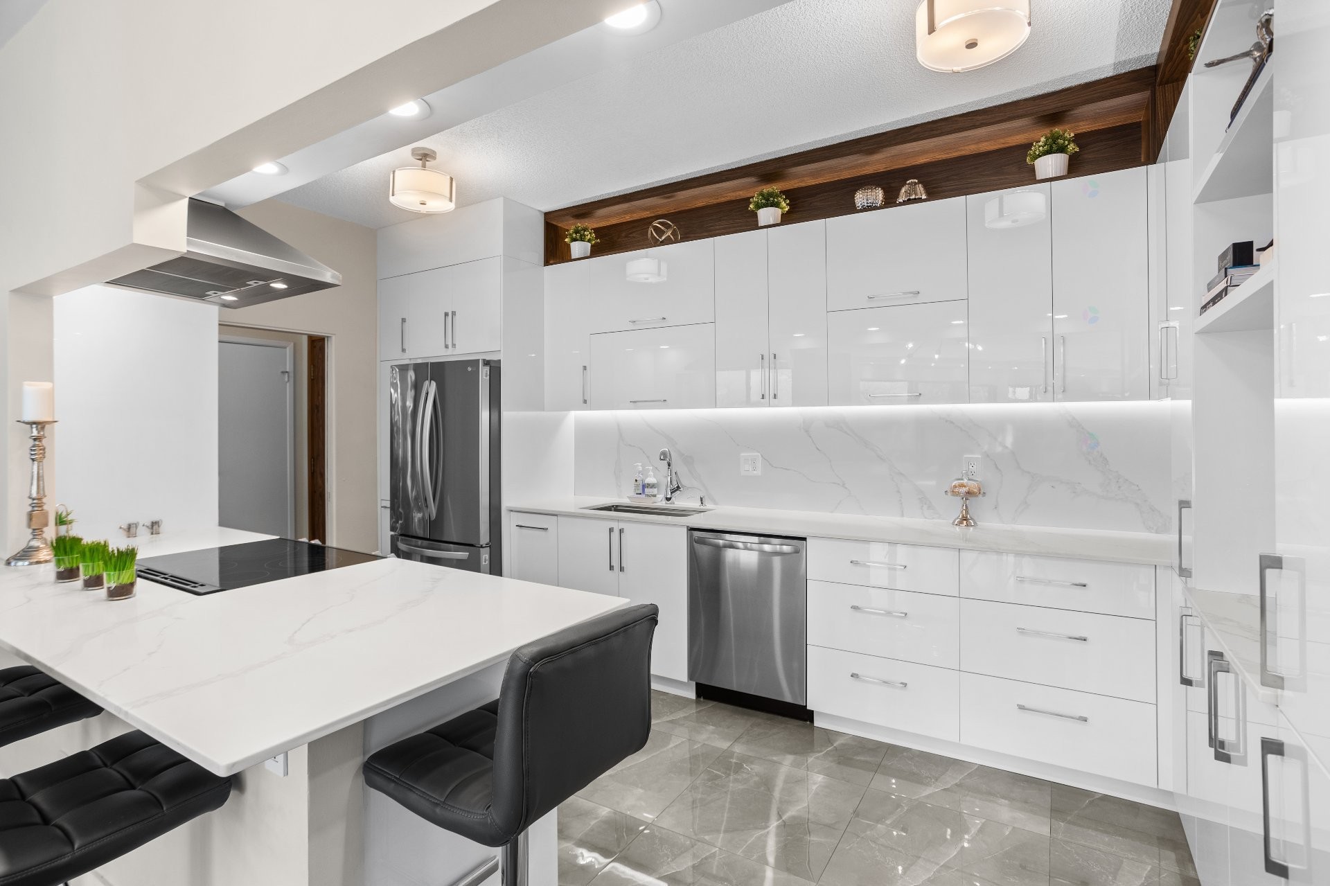 









4520


Prom. Paton

, 109,
Laval (Chomedey),




QC
H7W4X1

