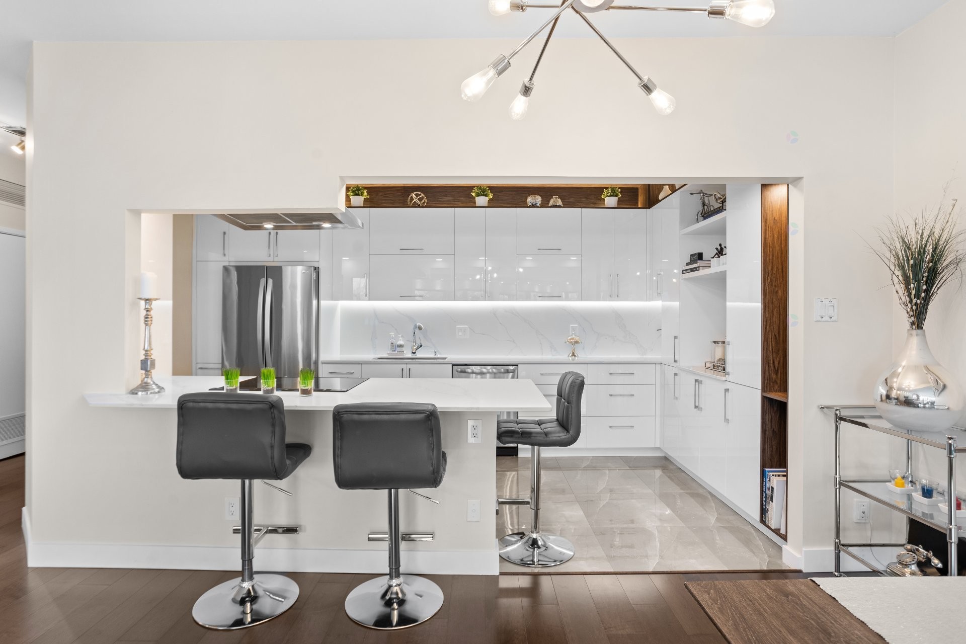 









4520


Prom. Paton

, 109,
Laval (Chomedey),




QC
H7W4X1

