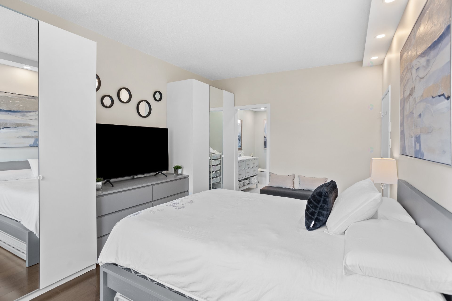 









4520


Prom. Paton

, 109,
Laval (Chomedey),




QC
H7W4X1

