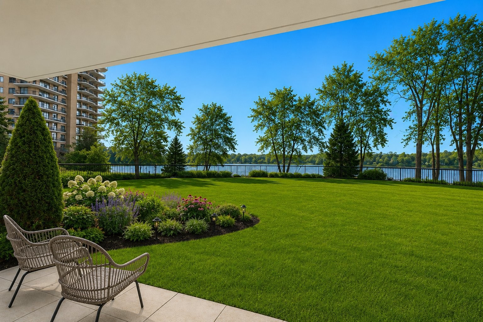 









4520


Prom. Paton

, 109,
Laval (Chomedey),




QC
H7W4X1

