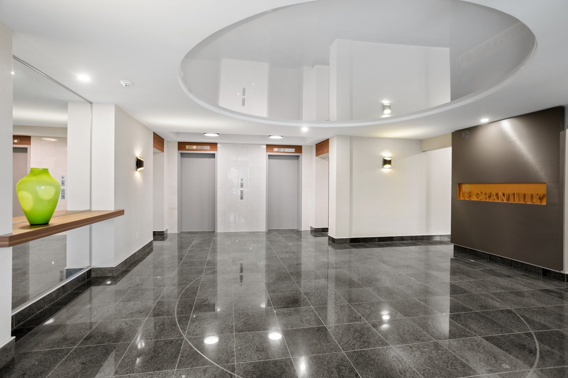 









4520


Prom. Paton

, 109,
Laval (Chomedey),




QC
H7W4X1

