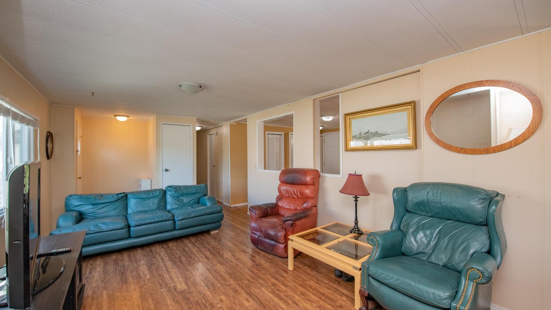 









15401


Kalamalka

Road, 319,
Coldstream,




BC
V1B 1Z3

