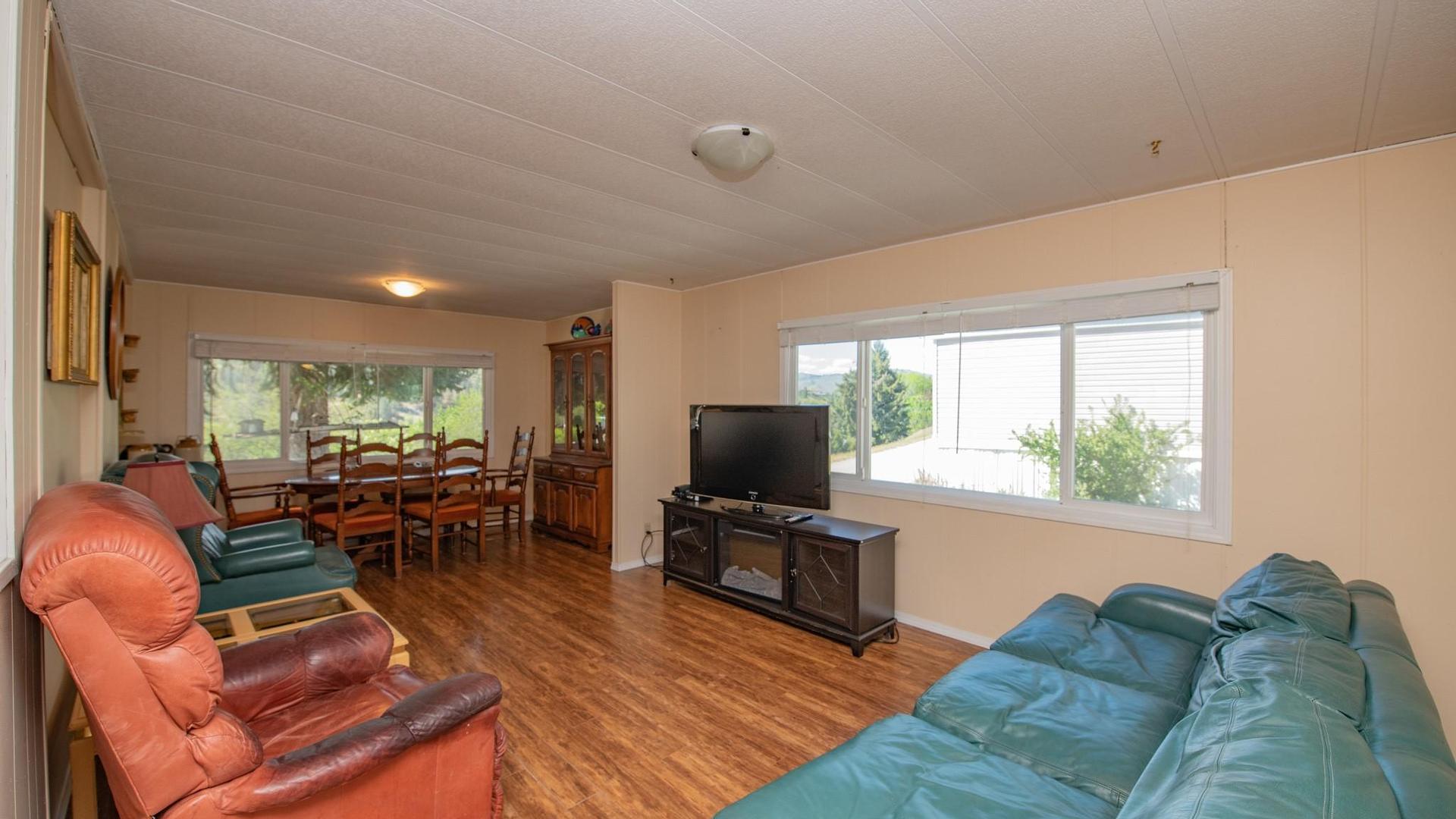 









15401


Kalamalka

Road, 319,
Coldstream,




BC
V1B 1Z3

