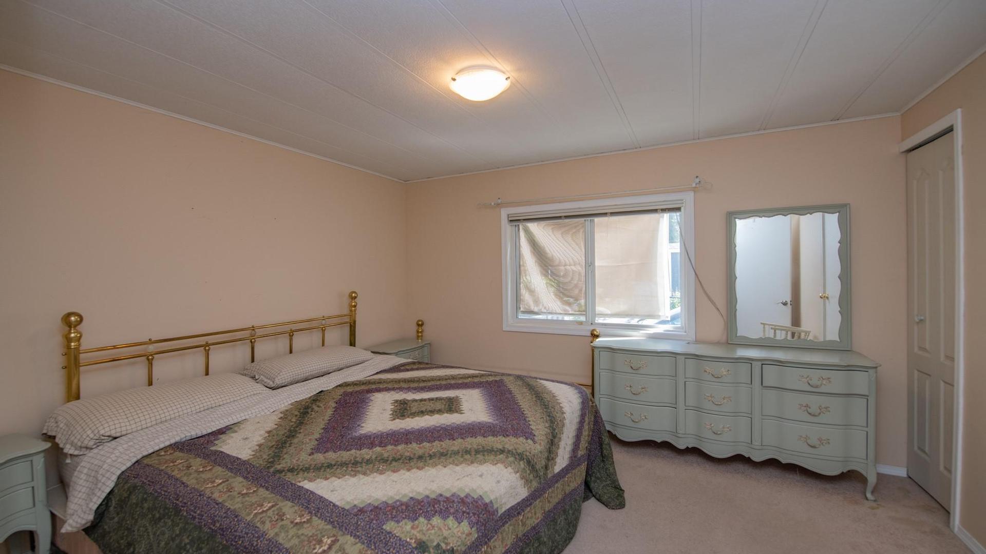 









15401


Kalamalka

Road, 319,
Coldstream,




BC
V1B 1Z3

