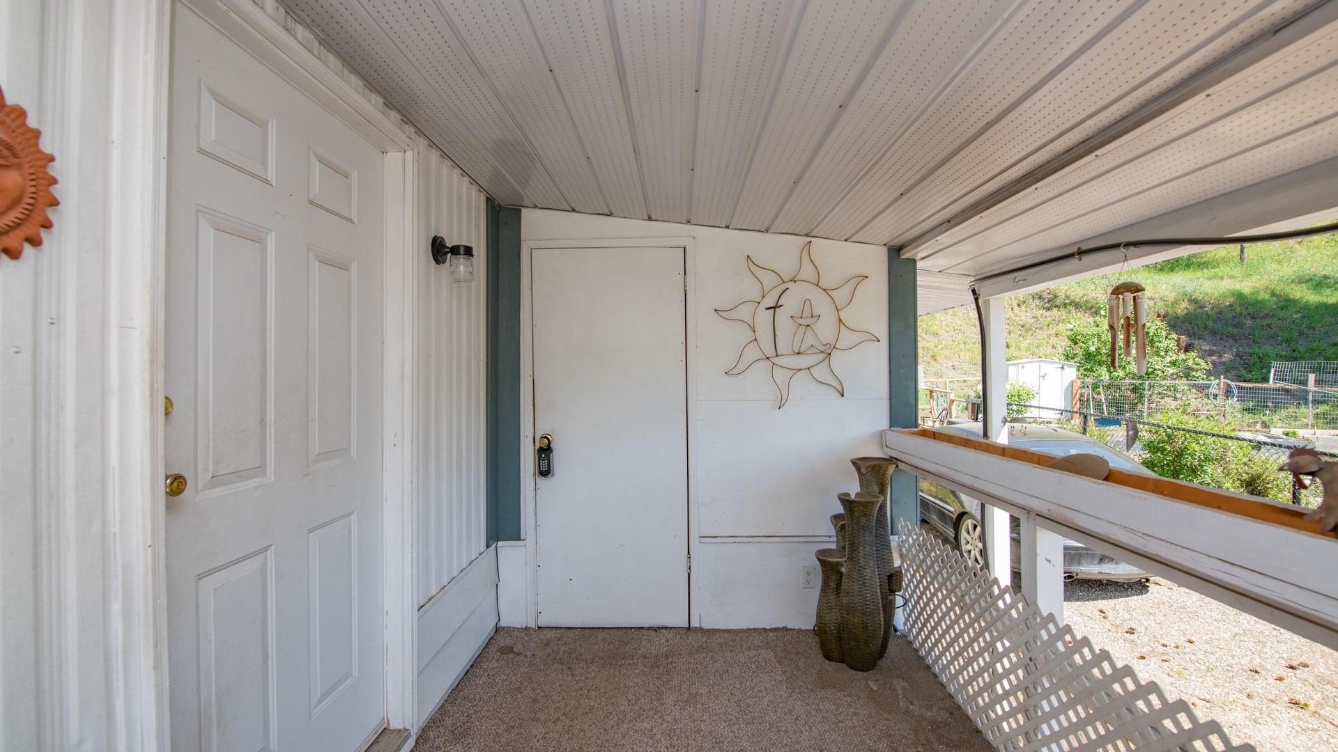 









15401


Kalamalka

Road, 319,
Coldstream,




BC
V1B 1Z3

