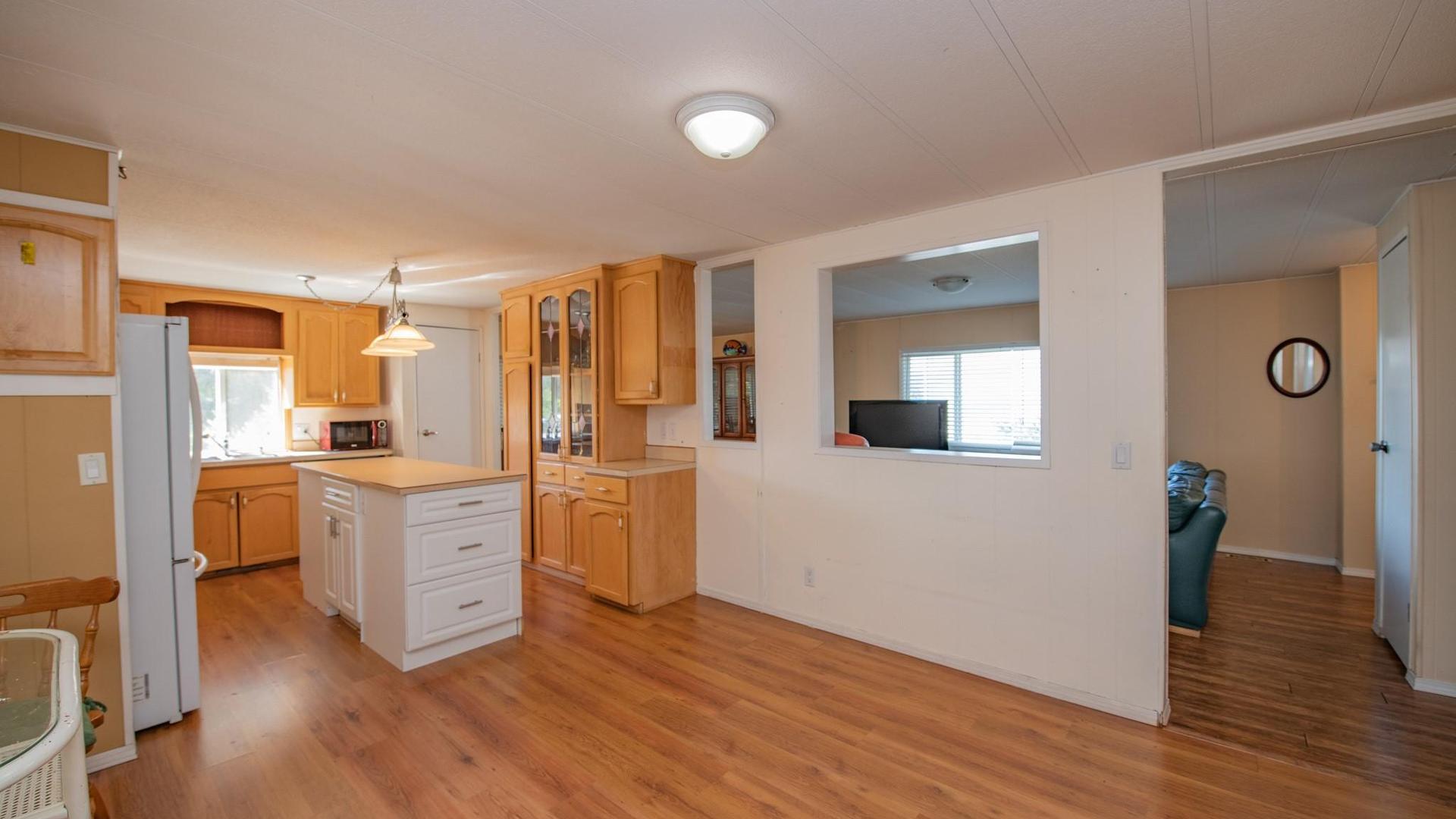 









15401


Kalamalka

Road, 319,
Coldstream,




BC
V1B 1Z3

