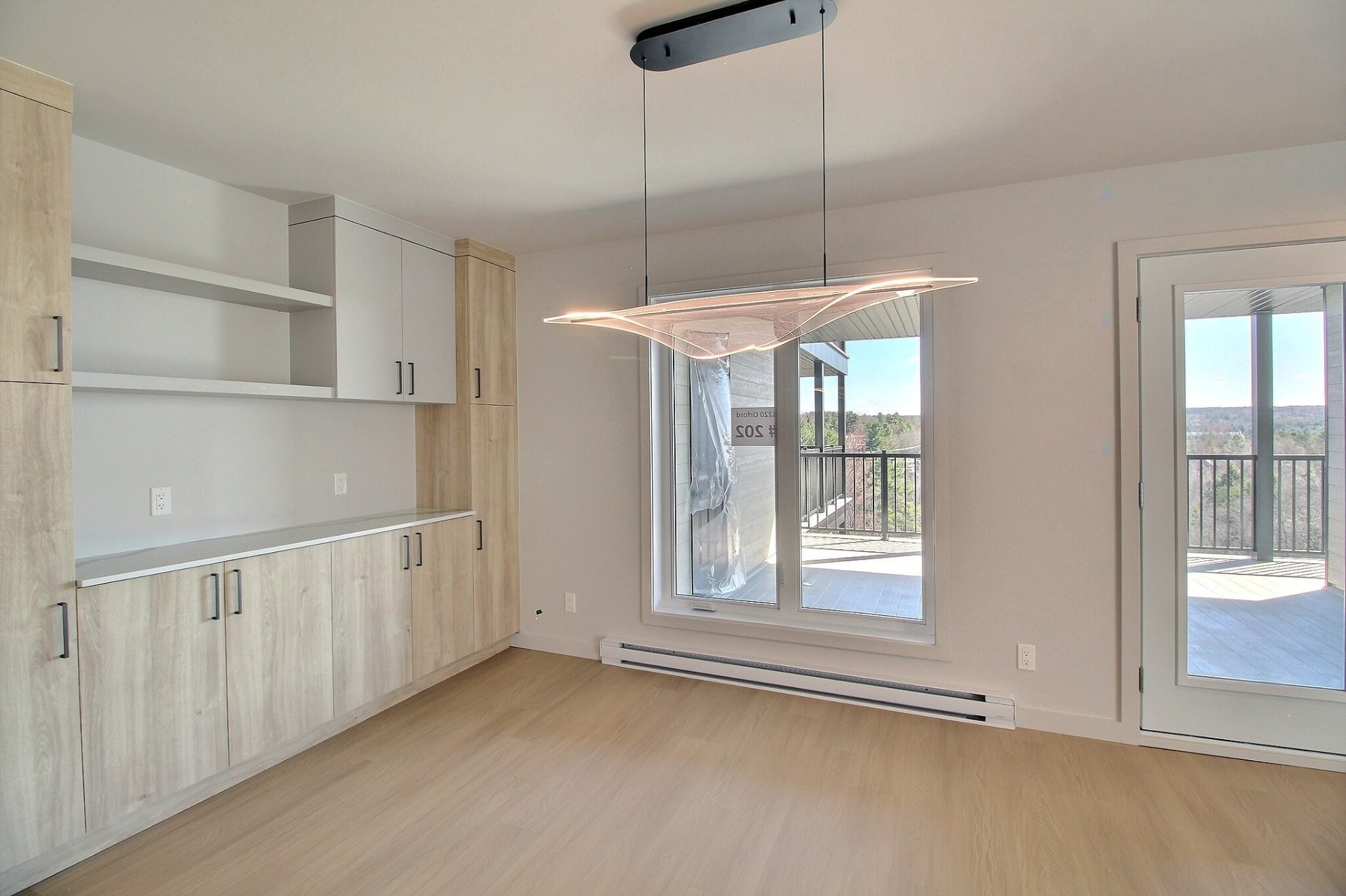 









1196


Ch. de la Montagne

, 201,
Orford,




QC
J1X6X9


