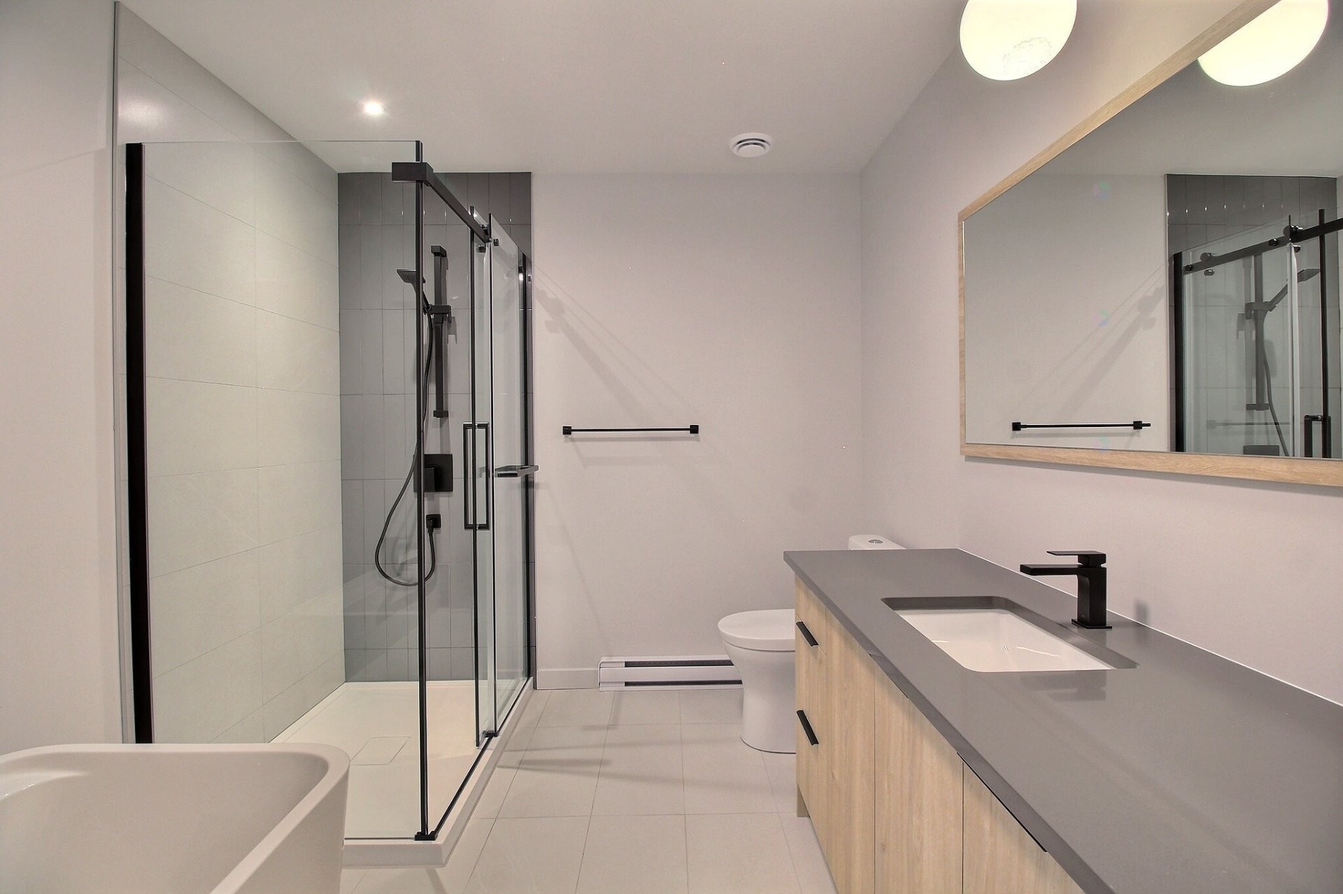 









1196


Ch. de la Montagne

, 102,
Orford,




QC
J1X6X9

