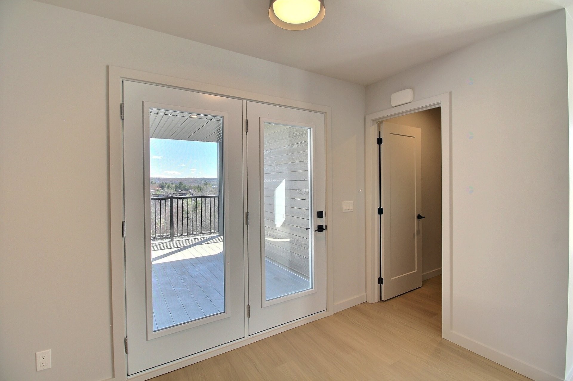 









1196


Ch. de la Montagne

, 302,
Orford,




QC
J1X6X9

