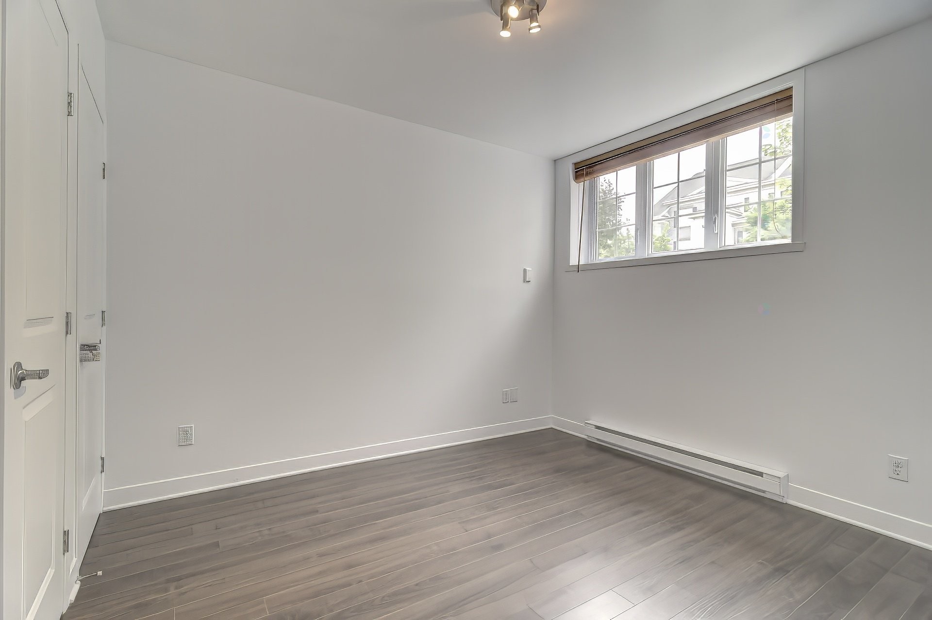 









667


Rue de Pompadour

,
Mascouche,




QC
J7K0S4

