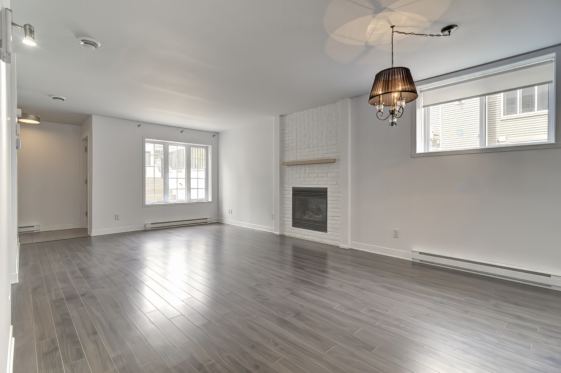 









667


Rue de Pompadour

,
Mascouche,




QC
J7K0S4

