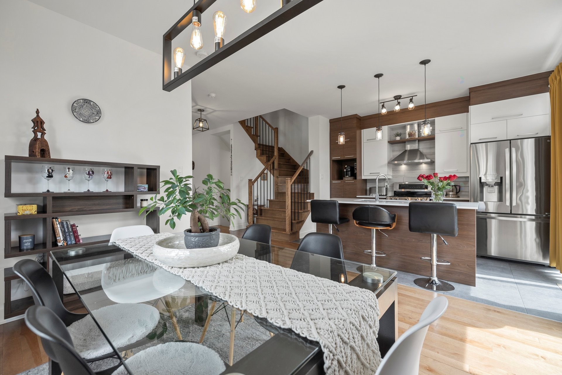 









18586


Boul. Gouin O.

,
Montréal (Pierrefonds-Roxboro),




QC
H9K0B7

