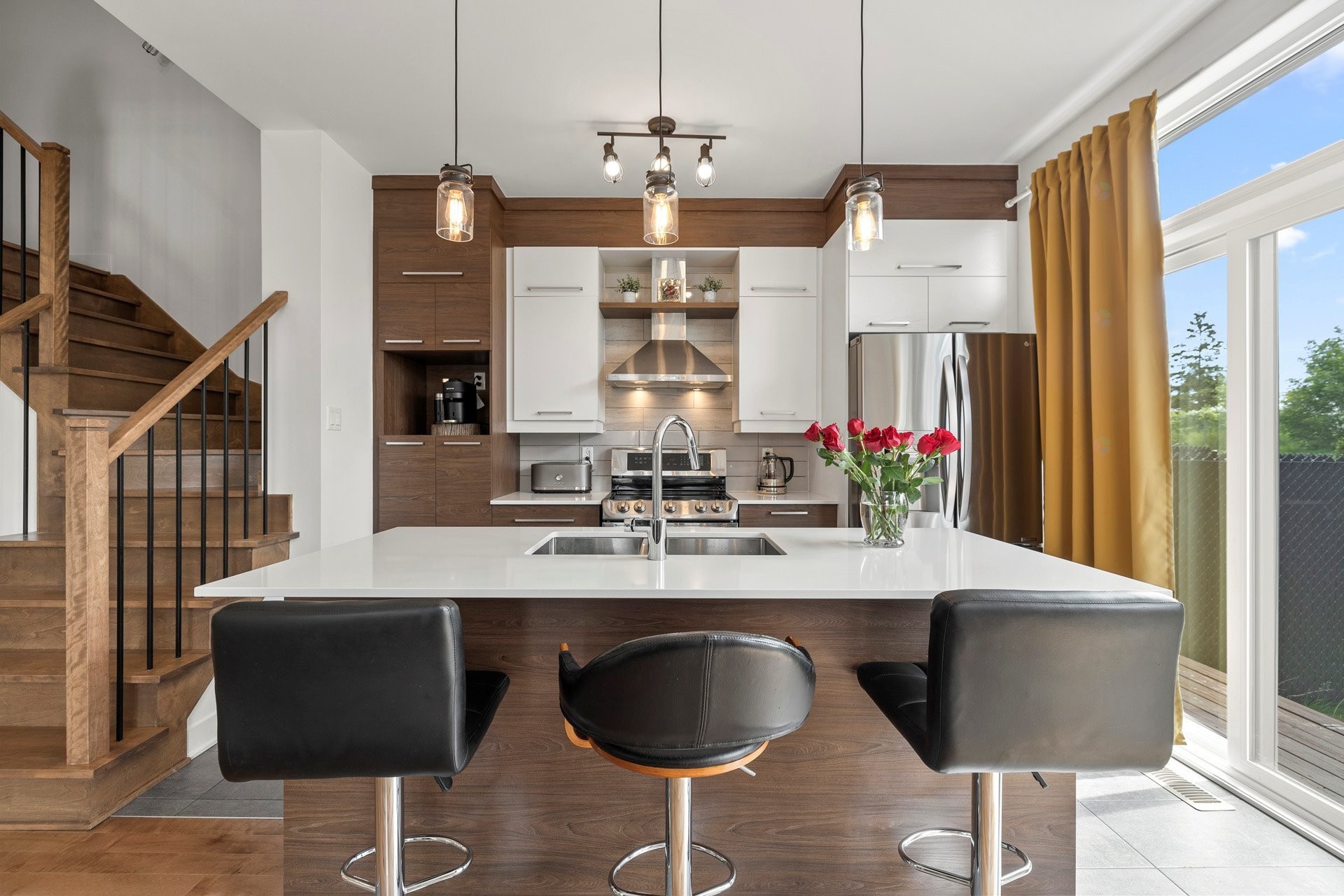 









18586


Boul. Gouin O.

,
Montréal (Pierrefonds-Roxboro),




QC
H9K0B7


