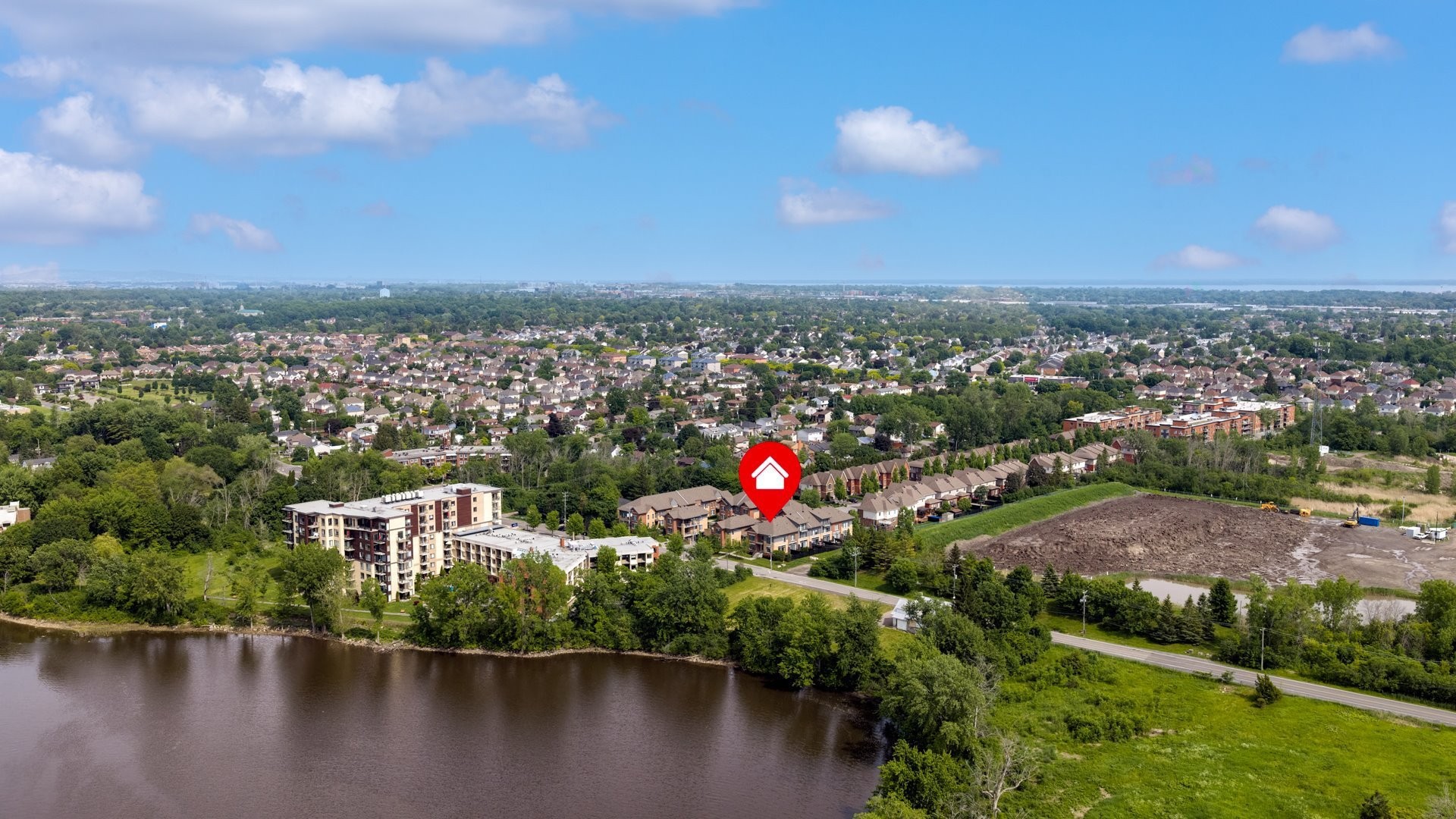 









18586


Boul. Gouin O.

,
Montréal (Pierrefonds-Roxboro),




QC
H9K0B7

