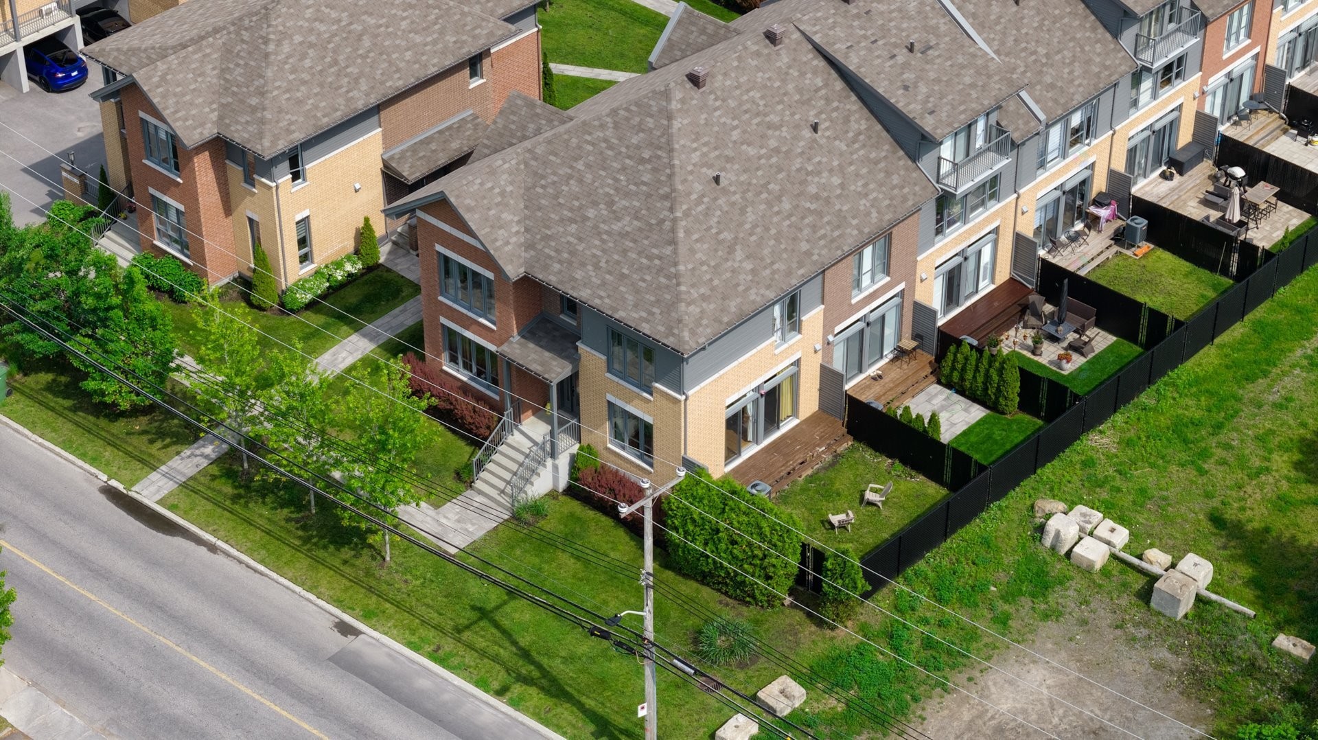 









18586


Boul. Gouin O.

,
Montréal (Pierrefonds-Roxboro),




QC
H9K0B7

