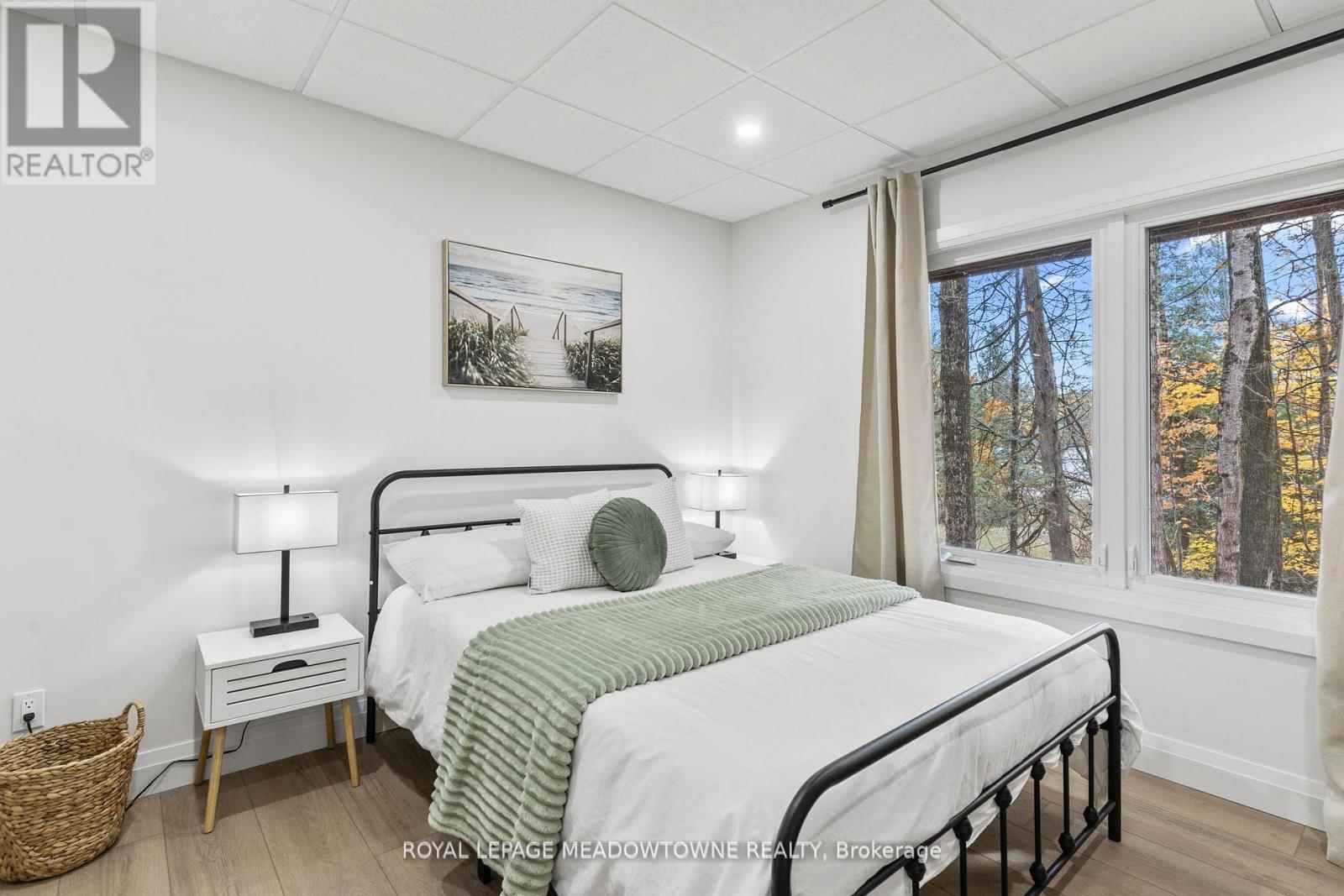 












1658 HOSPITALITY ROAD

,
Minden Hills,




Ontario
K0M2K0

