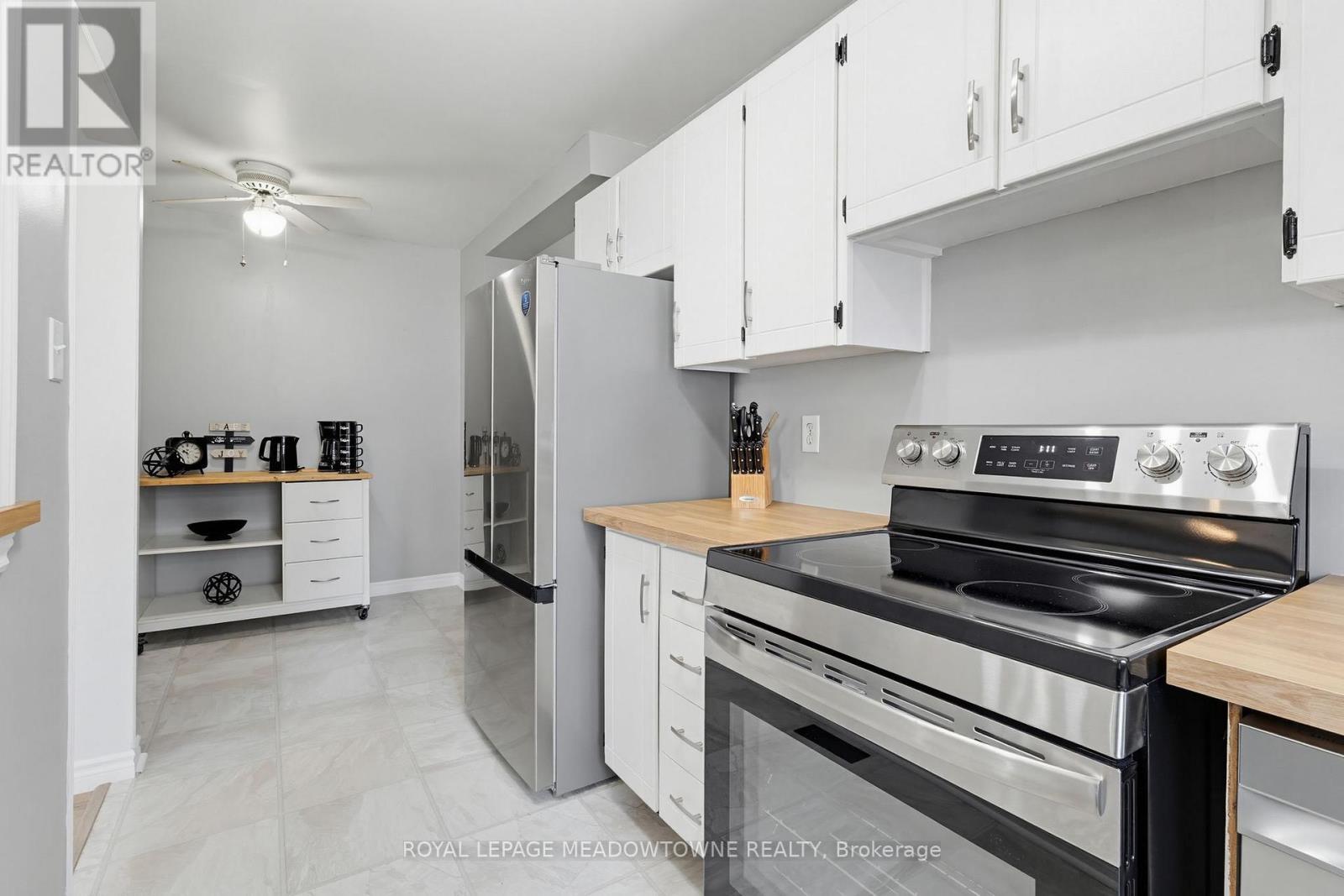 












43 - 235 BRONTE STREET

,
Milton,




Ontario
L9T3V8

