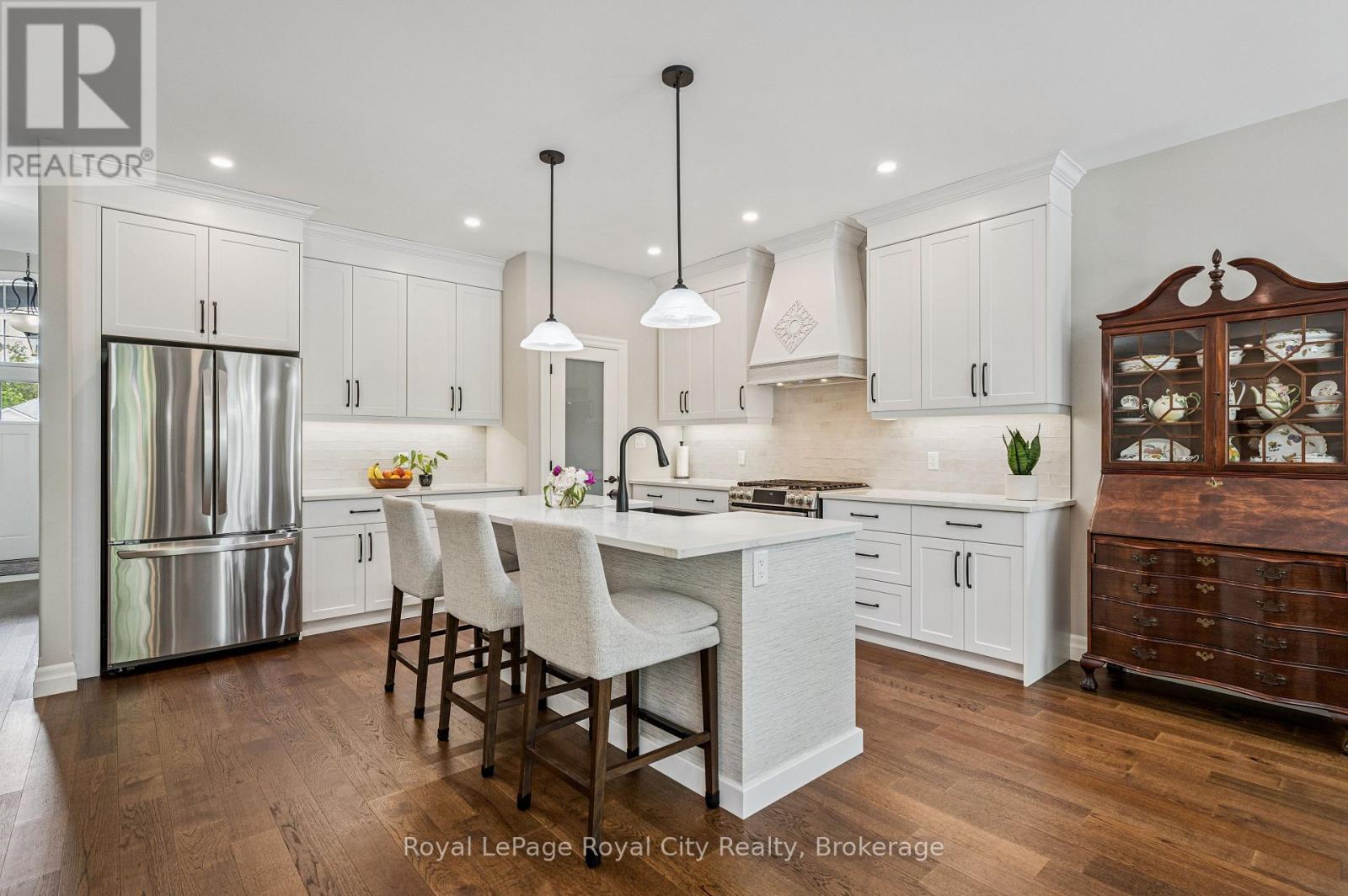 












70 WILSON COURT

,
St. Marys,




Ontario
N4X0B6

