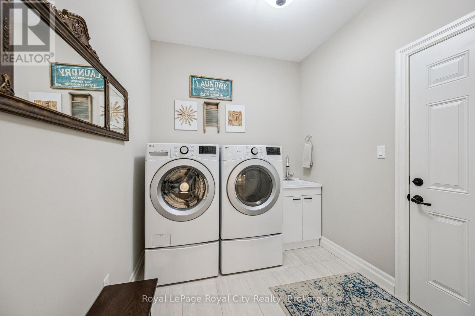 












70 WILSON COURT

,
St. Marys,




Ontario
N4X0B6

