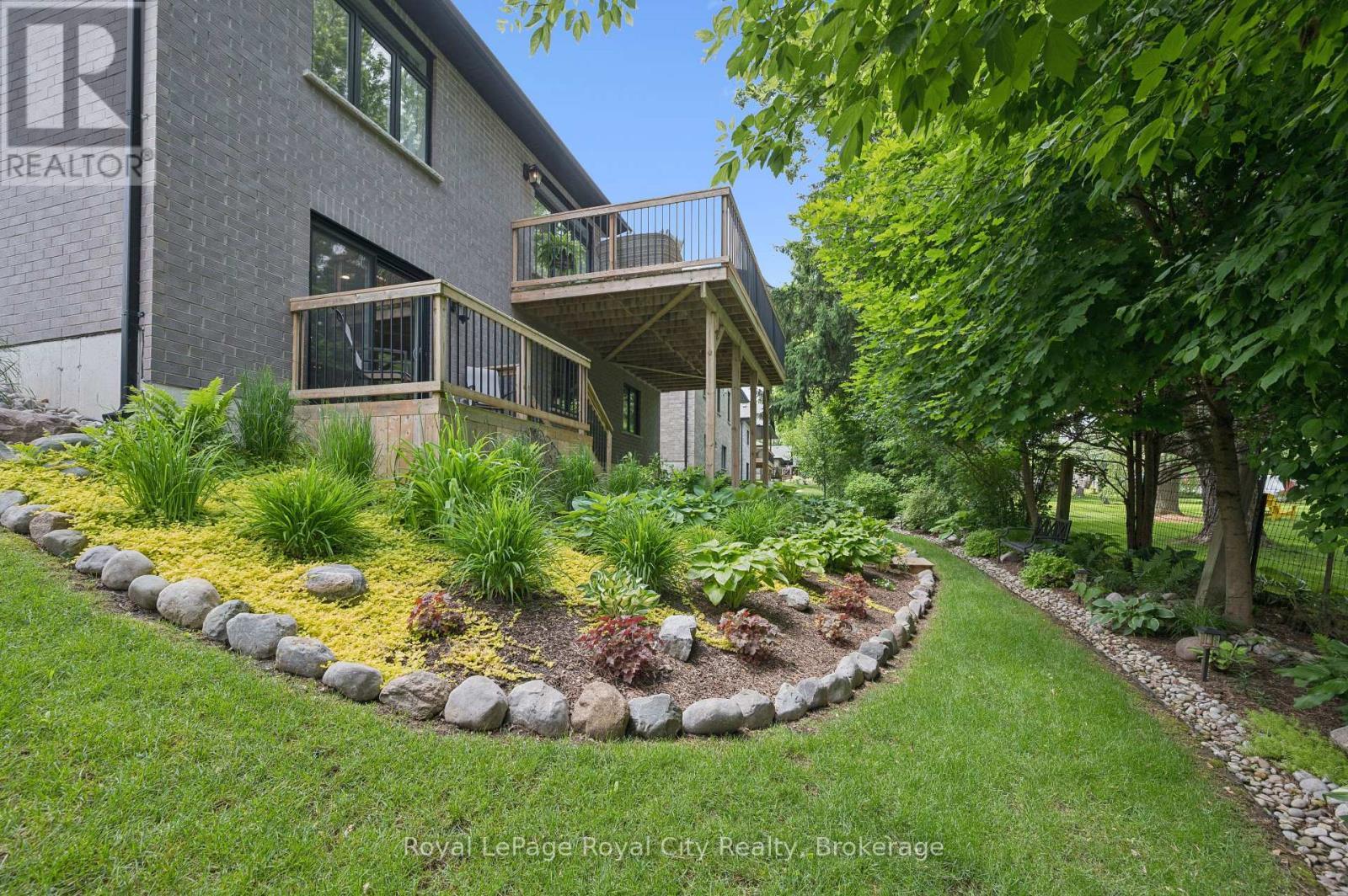 












70 WILSON COURT

,
St. Marys,




Ontario
N4X0B6

