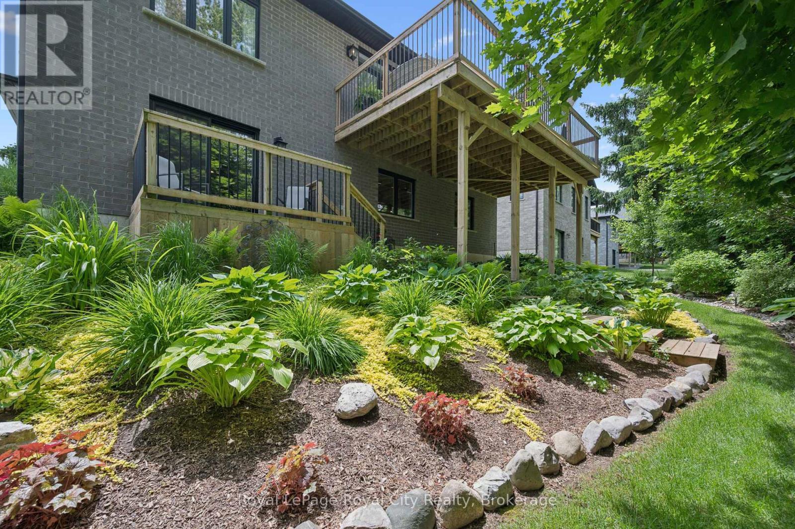 












70 WILSON COURT

,
St. Marys,




Ontario
N4X0B6

