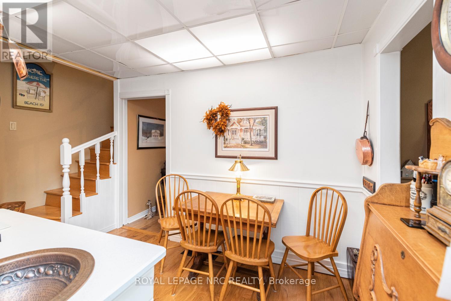 












31 VICTORIA TERRACE N

,
Grimsby (Grimsby Beach),




Ontario
L3M2E6

