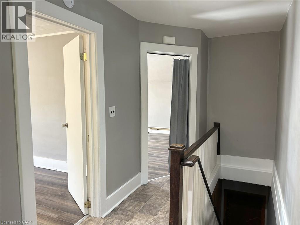 












100 - 102 STANLEY Street

,
Simcoe,




Ontario
N3Y1M4

