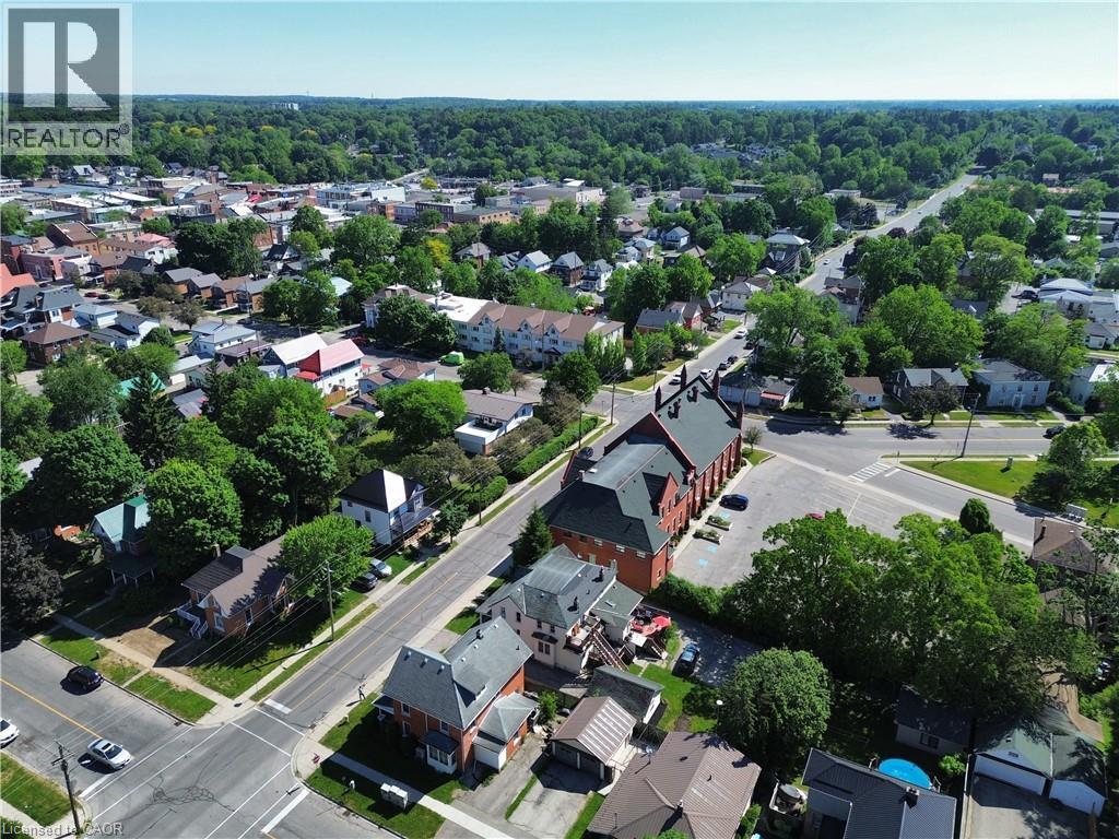 












100 - 102 STANLEY Street

,
Simcoe,




Ontario
N3Y1M4

