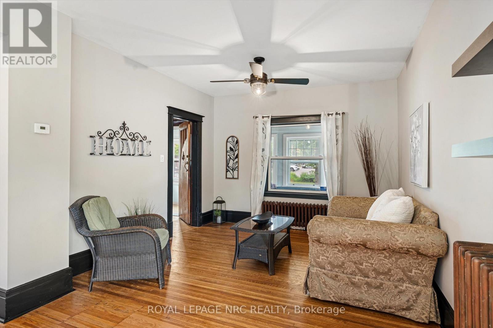 












167 PLEASANT AVENUE

,
St. Catharines (Downtown),




Ontario
L2R1Y6

