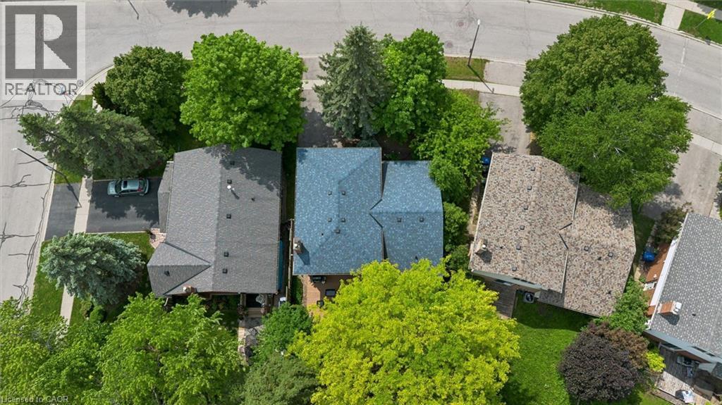 












18 MCELDERRY Road

,
Guelph,




Ontario
N1G4K3

