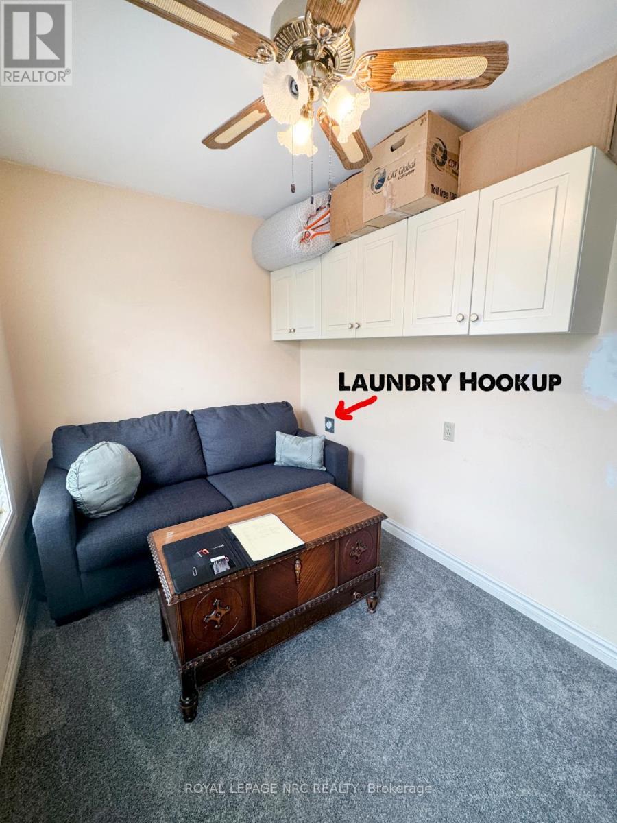 












22 SENATOR DRIVE

,
St. Catharines (Rykert/Vansickle),




Ontario
L2S3T3

