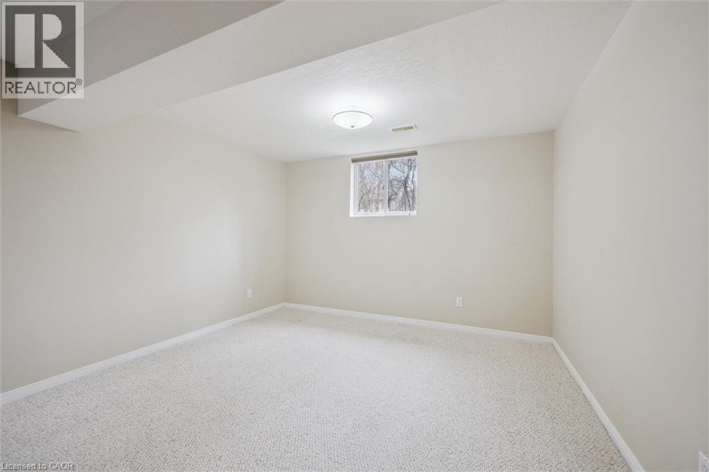












180 OLD ABBEY Road Unit# 14

,
Waterloo,




Ontario
N2K4B2

